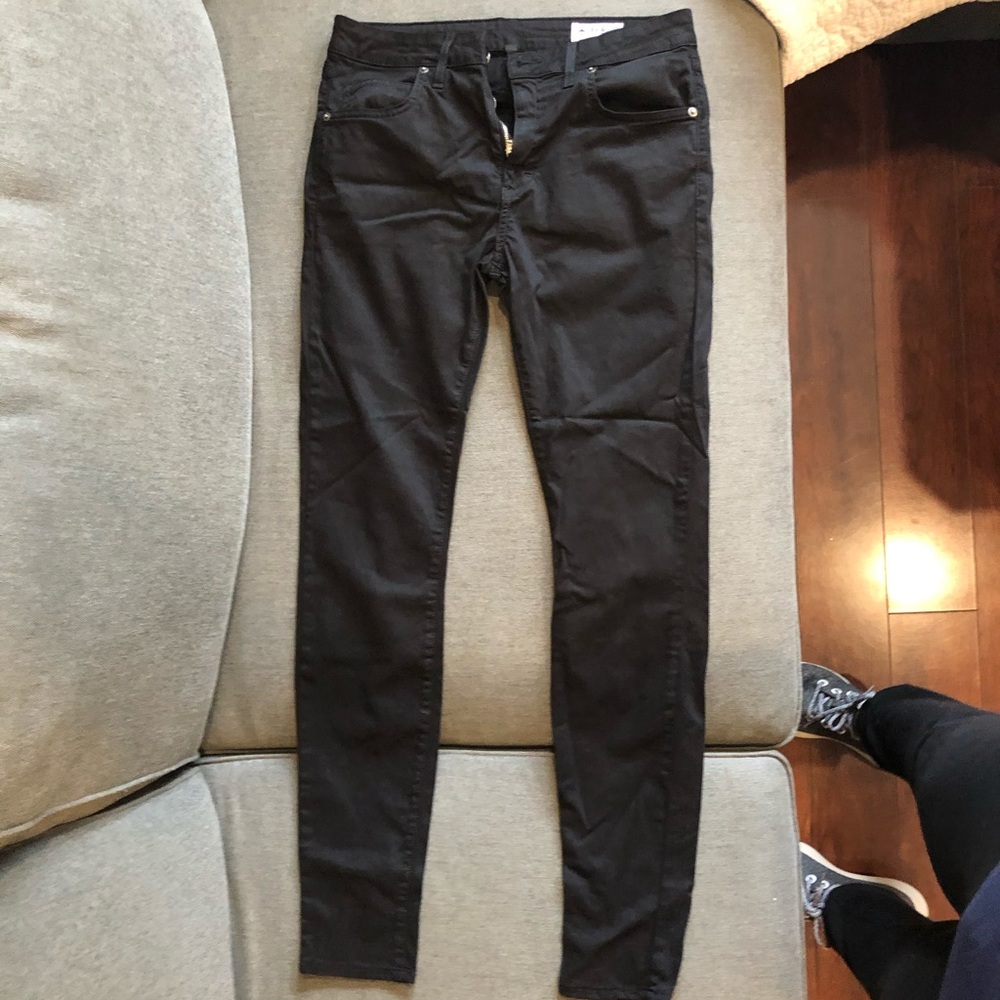 Aviator Comfort Skinny in Jet Black, Never Worn